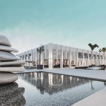 Paloma Finesse Hotel
